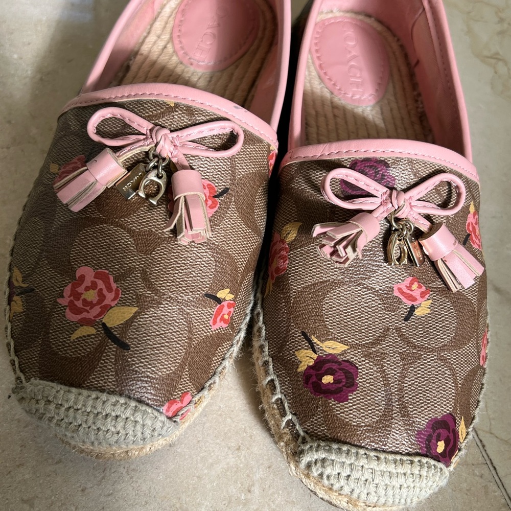 Coach espadrilles size 8 /38.5